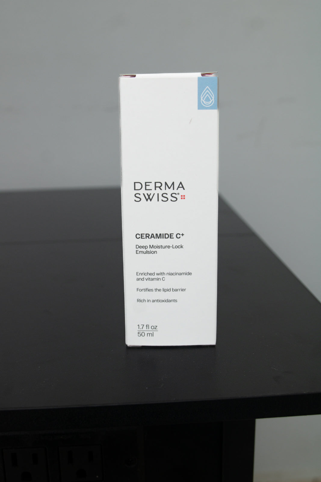 DermaSwiss Ceramide C+ Deep Moisture Lock Emulsion