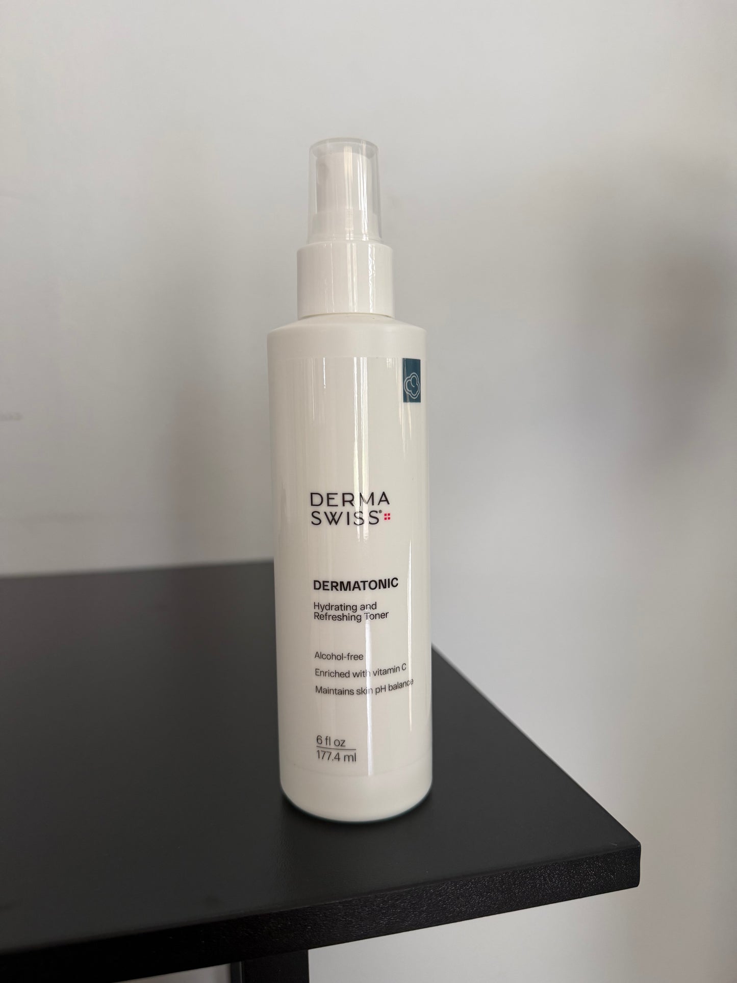 DermaSwiss Dermatonic Hydrating and Refreshing Toner