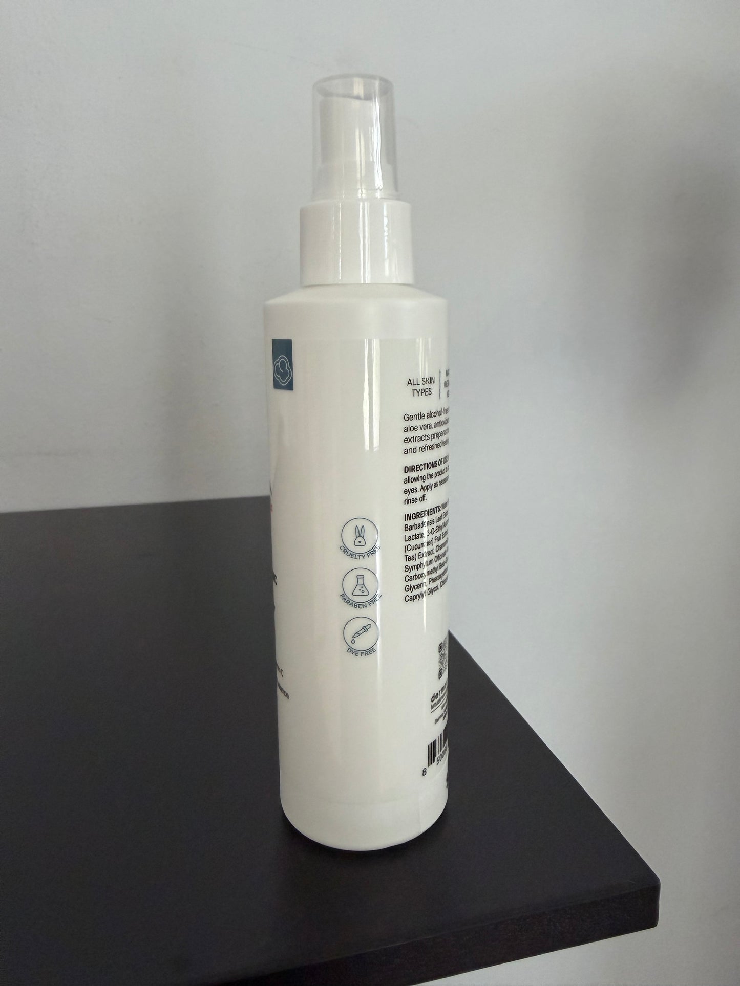DermaSwiss Dermatonic Hydrating and Refreshing Toner